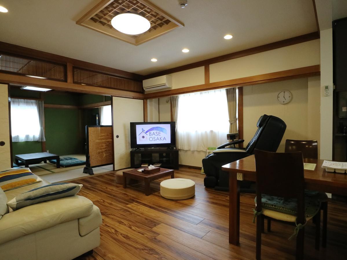Base Osaka Lägenhet Exteriör bild